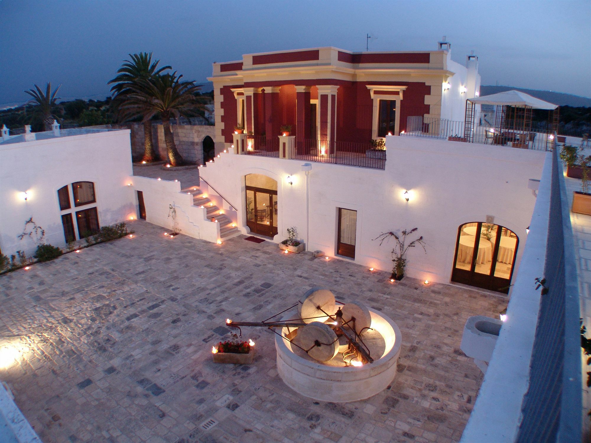 Hotel Masseria Fortificata Donnaloia Monopoli Exterior photo