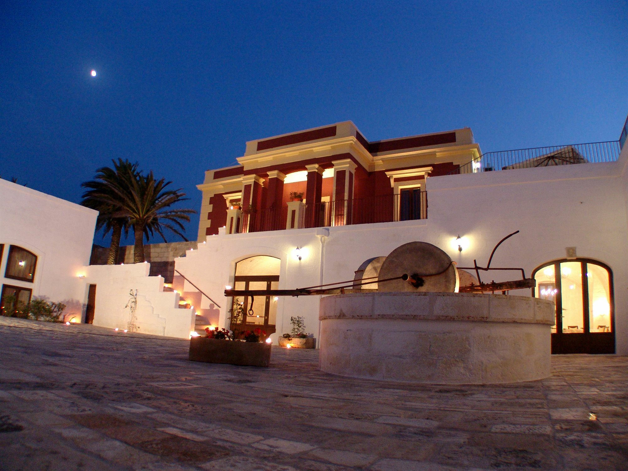 Hotel Masseria Fortificata Donnaloia Monopoli Exterior photo